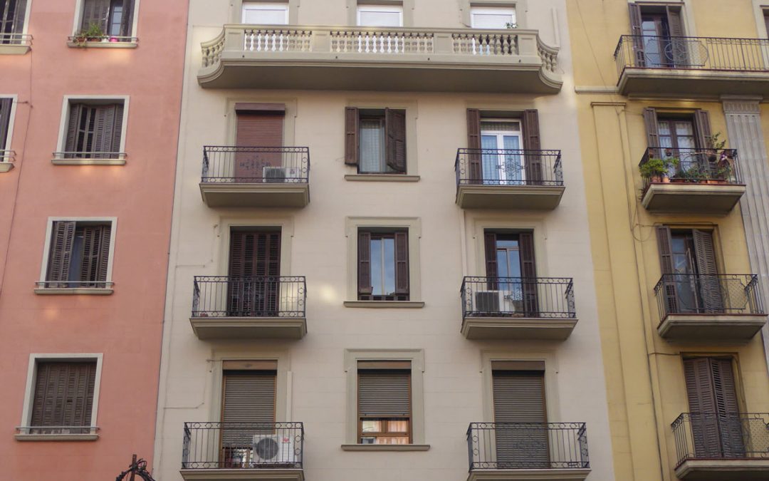 Rehabilitació de façana al C/Aragó 484